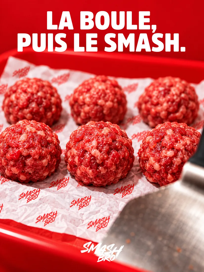 Smash Bro — La boule, puis le smash, réalisation IKONIQ