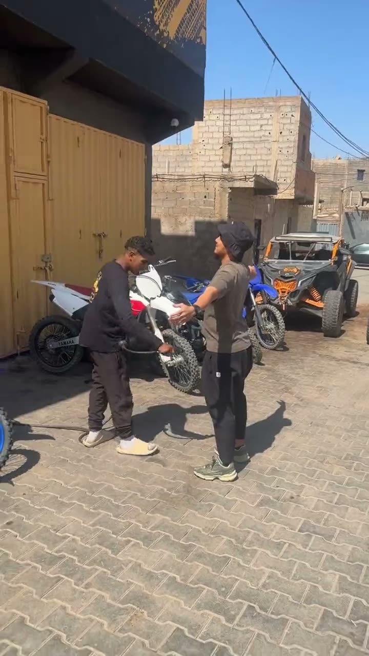 Stunt Cross Marrakech — excursions quad et buggy dans le désert en vidéo